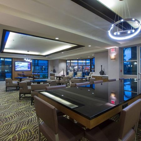 Hotel Bakersfield Marriott At The Convention Center Zewnętrze zdjęcie