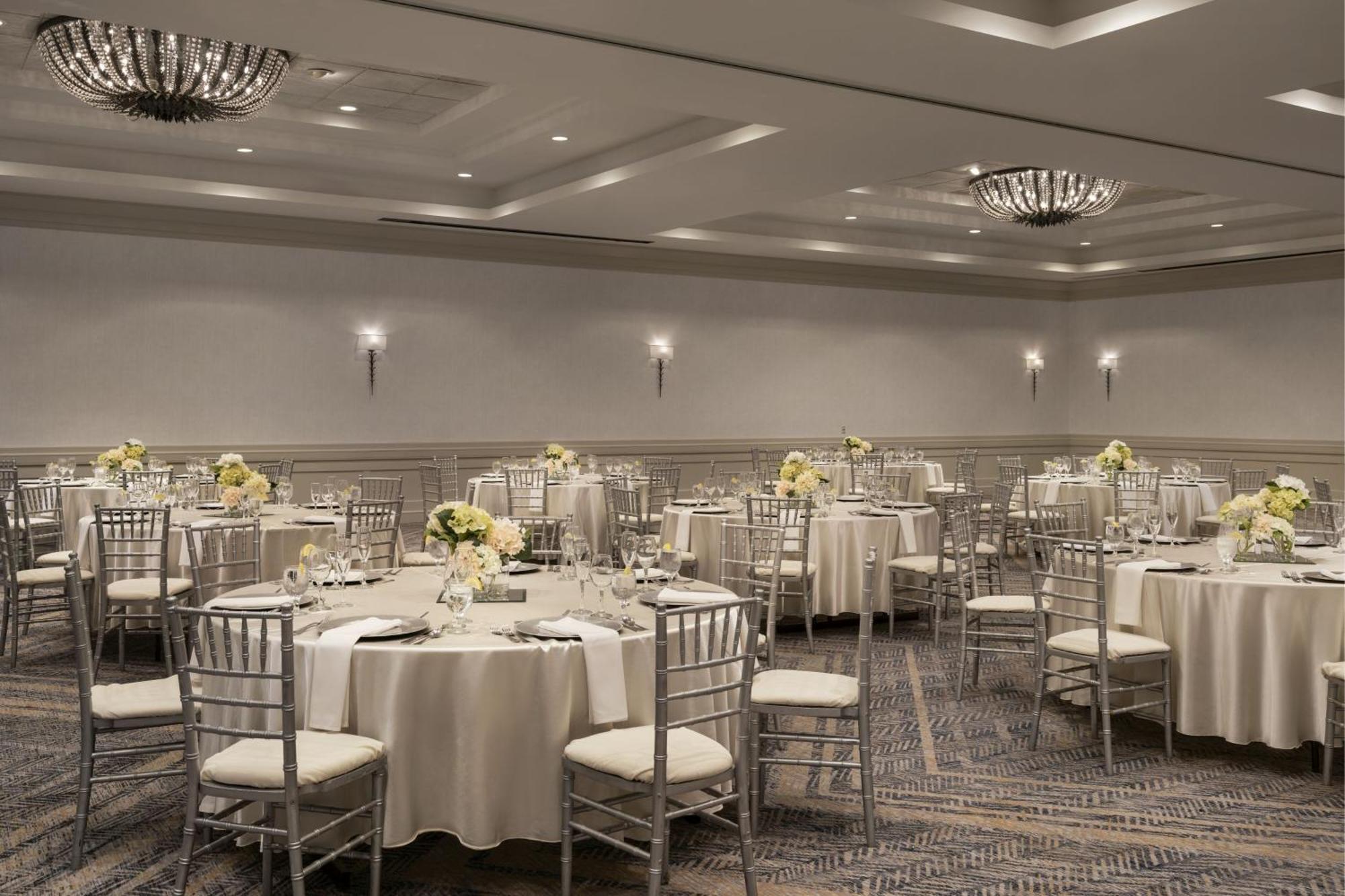 Hotel Bakersfield Marriott At The Convention Center Zewnętrze zdjęcie