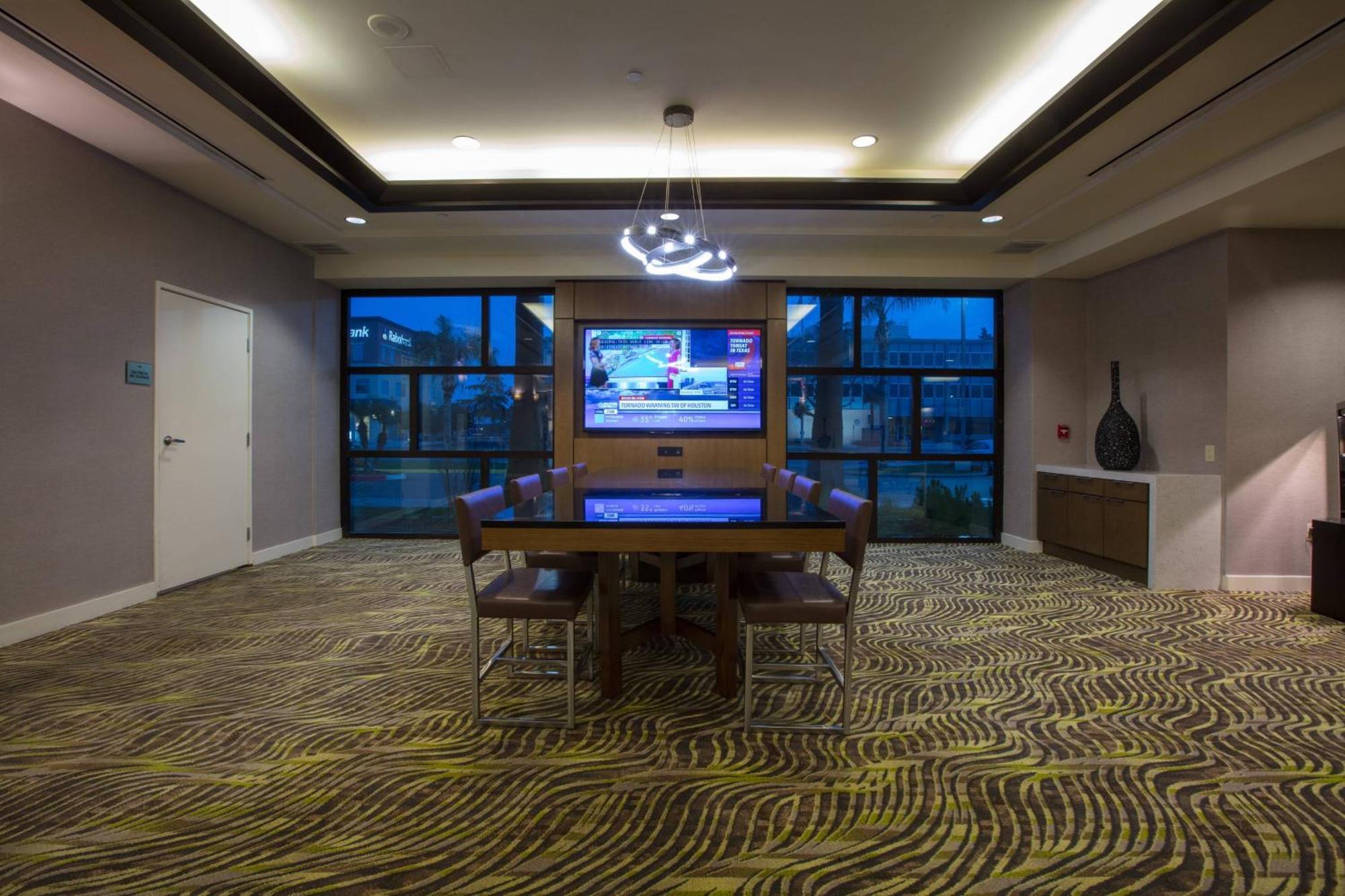 Hotel Bakersfield Marriott At The Convention Center Zewnętrze zdjęcie
